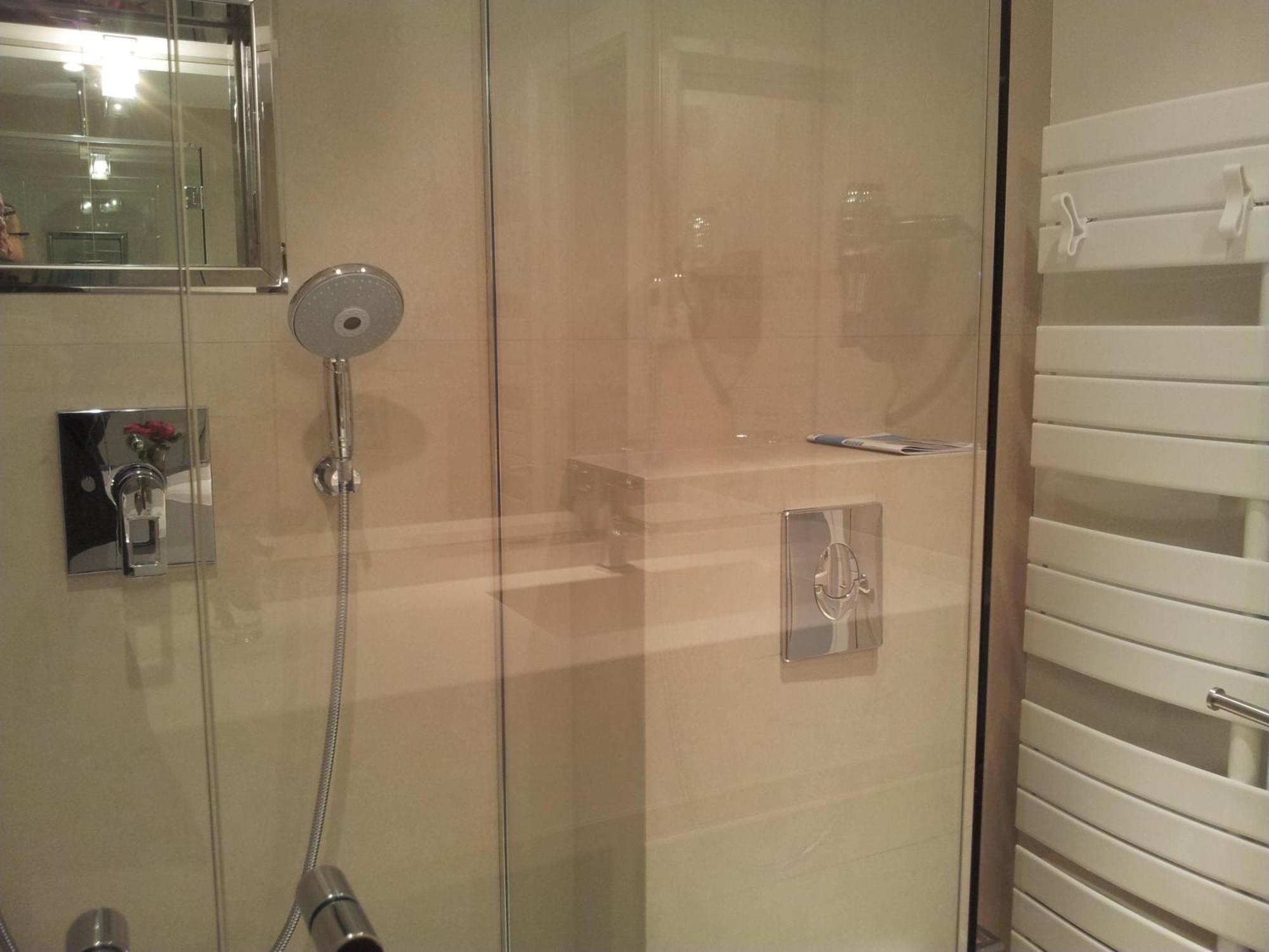 Hotel De Provence Cannes Bilik gambar